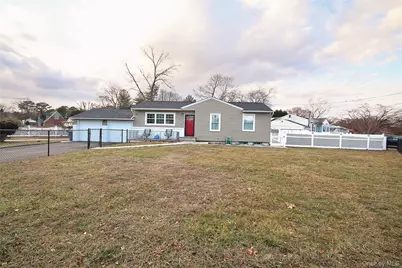 2 Vita Drive, Central Islip, NY 11722 - Photo 35