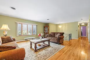 38 Haller Crescent, Spring Valley, NY 10977 - Photo 5