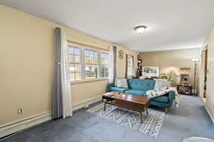 11 Cedar Crest Dr, Dix Hills, NY 11746 - Photo 21