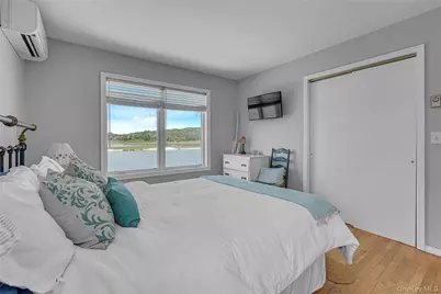 286 Towd Point Road, Southampton, NY 11968 - Photo 15