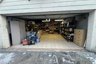 171-28 103rd Rd, Jamaica, NY 11433 - Photo 17