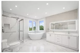 2 Radial Ln, Levittown, NY 11756 - Photo 15