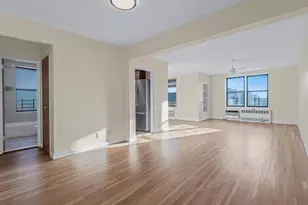 100-25 Queens Blvd, Forest Hills, NY 11375 - Photo 5