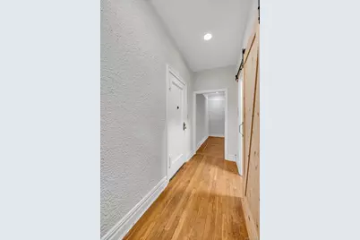 4 Maple Dr #1J, Great Neck, NY 11021 - Photo 5