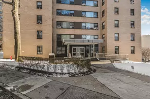 8 Fordham Hill Oval, Bronx, NY 10468 - Photo 9