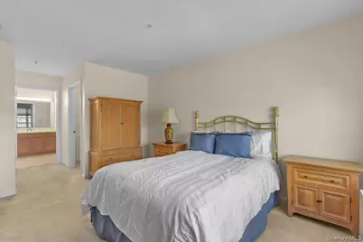 312 Sutton Drive #312, Mount Kisco, NY 10549 - Photo 13