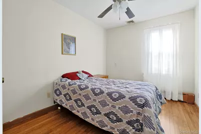 16 Richardson Place, Eastchester, NY 10709 - Photo 19