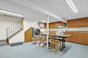 16 Richardson Pl, Eastchester, NY 10709 - Photo 25