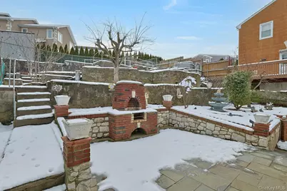 16 Richardson Place, Eastchester, NY 10709 - Photo 29