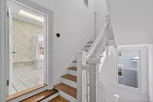 152 Sutton Manor Rd, New Rochelle, NY 10801 - Photo 31