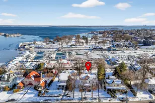 152 Sutton Manor Rd, New Rochelle, NY 10801 - Photo 3