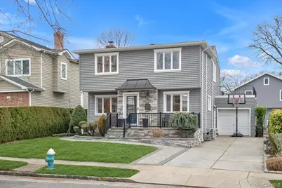 39 Corwin Avenue, New Hyde Park, NY 11040 - Photo 1