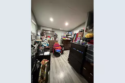 200 Hancock Street, Brentwood, NY 11717 - Photo 17