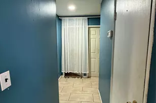 200 Hancock St, Brentwood, NY 11717 - Photo 11