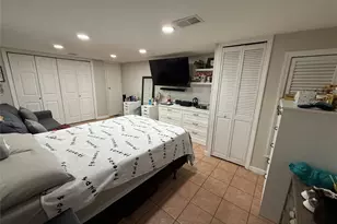 200 Hancock St, Brentwood, NY 11717 - Photo 21