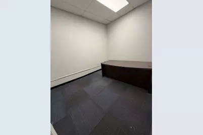 1015 Jericho Turnpike, New Hyde Park, NY 11040 - Photo 5