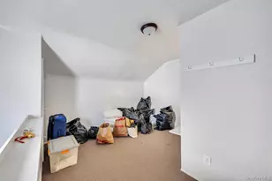 91-16 196th St, Hollis, NY 11423 - Photo 29