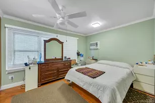 91-16 196th St, Hollis, NY 11423 - Photo 25