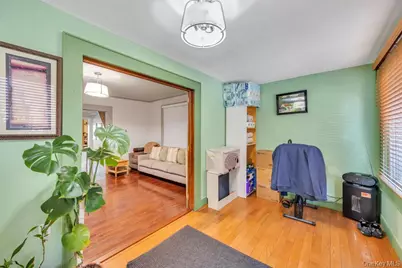 91-16 196th Street, Hollis, NY 11423 - Photo 7