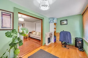 91-16 196th St, Hollis, NY 11423 - Photo 7