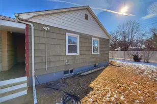 20 Bogota Rd, Mastic Beach, NY 11951 - Photo 29