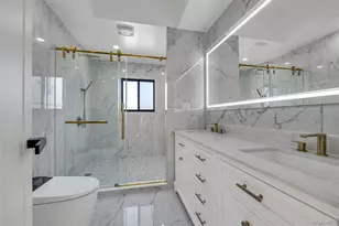 26 Roseanne Dr, Woodbury, NY 11797 - Photo 17