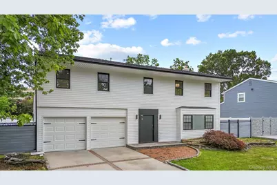 26 Roseanne Drive, Woodbury, NY 11797 - Photo 1