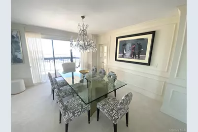 27010 Grand Central Parkway #17E, Floral Park, NY 11005 - Photo 11