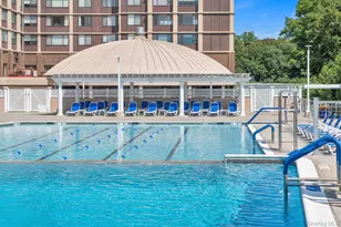 270-10 Grand Central Pkwy, Floral Park, NY 11005 - Photo 39