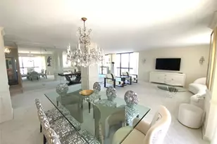 270-10 Grand Central Pkwy, Floral Park, NY 11005 - Photo 9