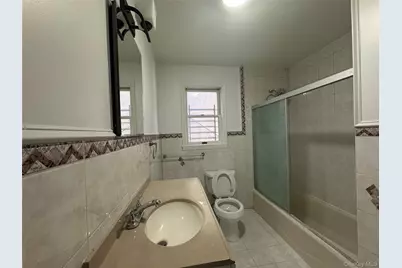 1112 Mile Square Road, Yonkers, NY 10704 - Photo 9