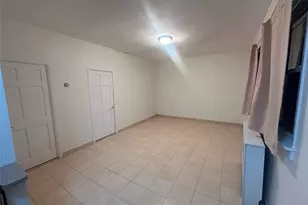 32-27 42nd St, Astoria, NY 11103 - Photo 3