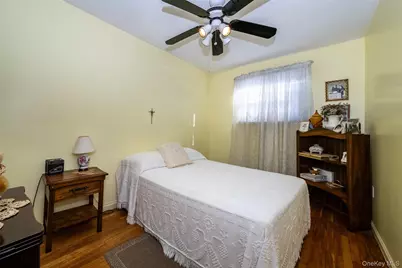 2544 Hollers Avenue, Bronx, NY 10475 - Photo 7