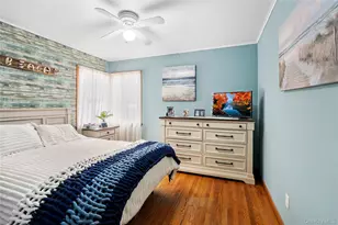 24 Park Pl, Patchogue, NY 11772 - Photo 13