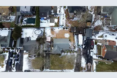 24 Park Place, Patchogue, NY 11772 - Photo 31