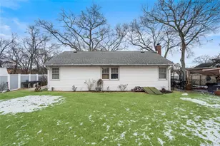 24 Park Pl, Patchogue, NY 11772 - Photo 21