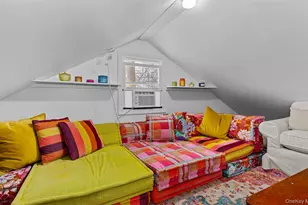 194 W Neck Rd, Huntington, NY 11743 - Photo 21