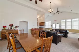 43 Aveonis Ct, Fishkill, NY 12524 - Photo 35