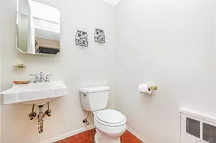 19 Parkdale Dr, Farmingdale, NY 11735 - Photo 23