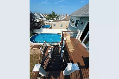 22 Wilshire Court, Freeport, NY 11520 - Photo 3