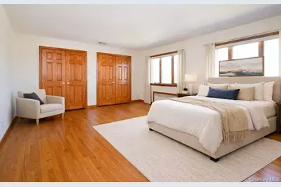 151-52 21st Avenue, Whitestone, NY 11357 - Photo 9