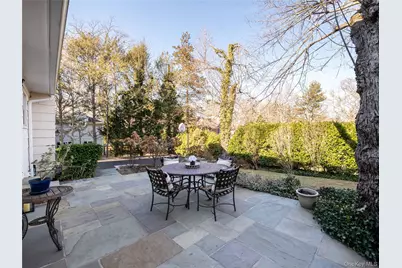 427 Ryder Road, Manhasset, NY 11030 - Photo 23