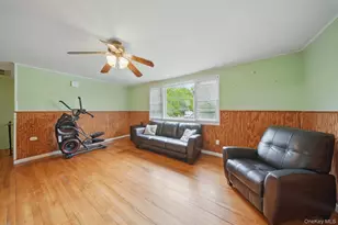 109 Long Ln, Bloomingburg, NY 12721 - Photo 5