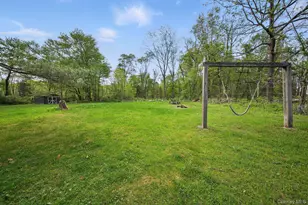 109 Long Ln, Bloomingburg, NY 12721 - Photo 21