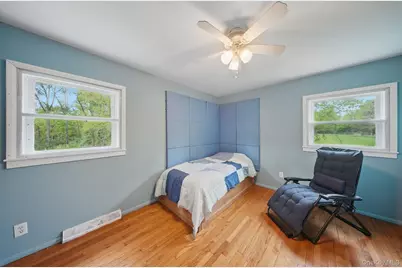 109 Long Lane, Bloomingburg, NY 12721 - Photo 11