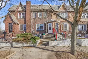 3220 Bayswater Ct, Far Rockaway, NY 11691 - Photo 1