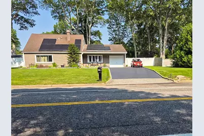 1039 Sipp Avenue, Medford, NY 11763 - Photo 3