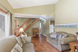 1039 Sipp Ave, Medford, NY 11763 - Photo 23