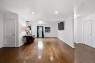 824 Lincoln Ave, Bohemia, NY 11716 - Photo 3