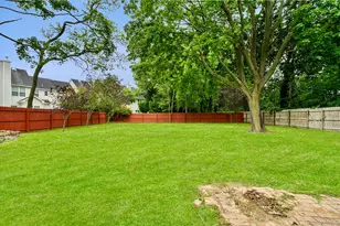 824 Lincoln Ave, Bohemia, NY 11716 - Photo 19